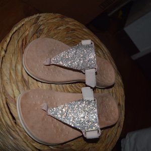 Vionic sandals Plantar Fasciitis sandals szie 7 COMFORT shoes VIONIC